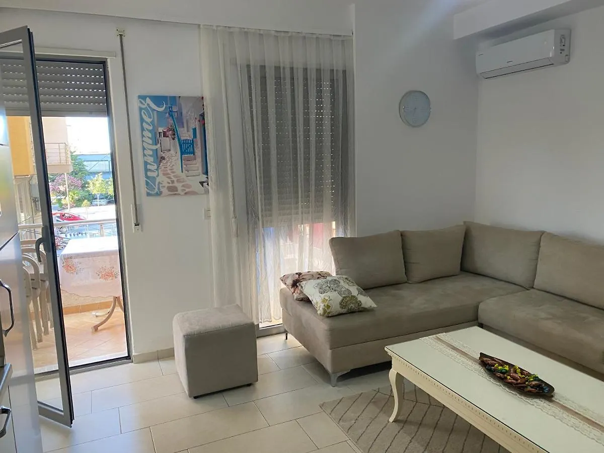 Sole Inn Apartment 0*, Durres